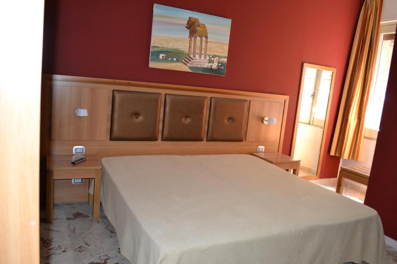 Apartament Casa Vacanze Lina San Mauro Castelverde Zewnętrze zdjęcie